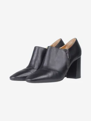 Black leather low boots - size EU 37