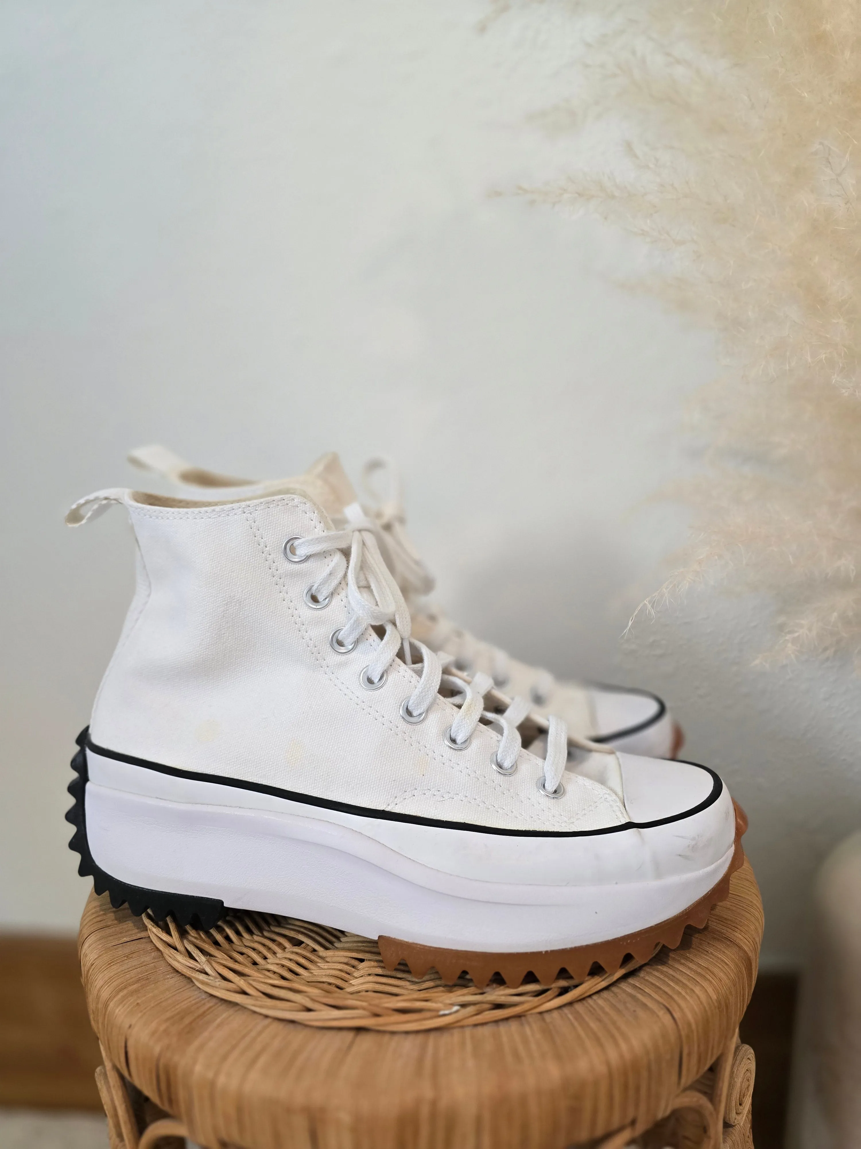 Converse White Platform Sneakers (9)