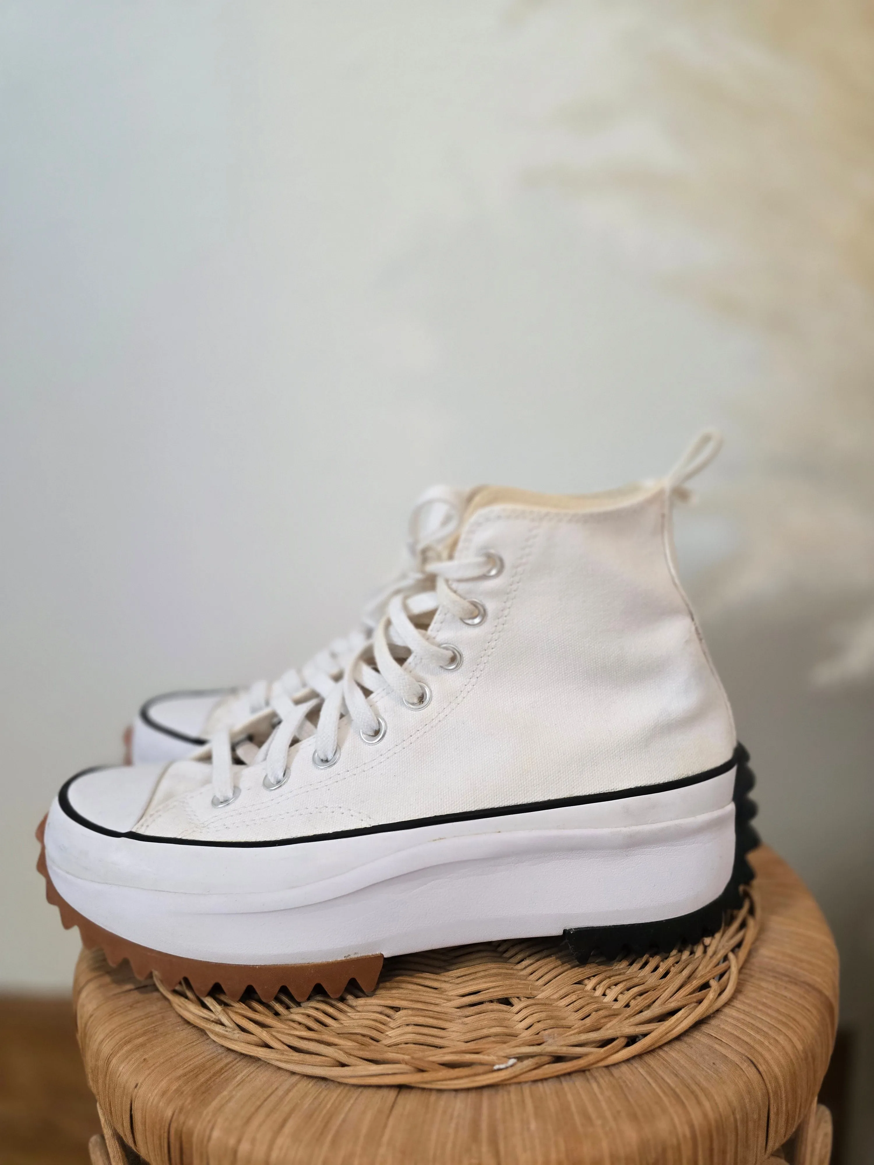 Converse White Platform Sneakers (9)