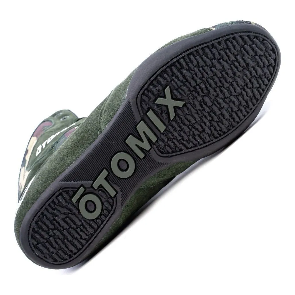 Green Camo Stingray Gym Shoe Female