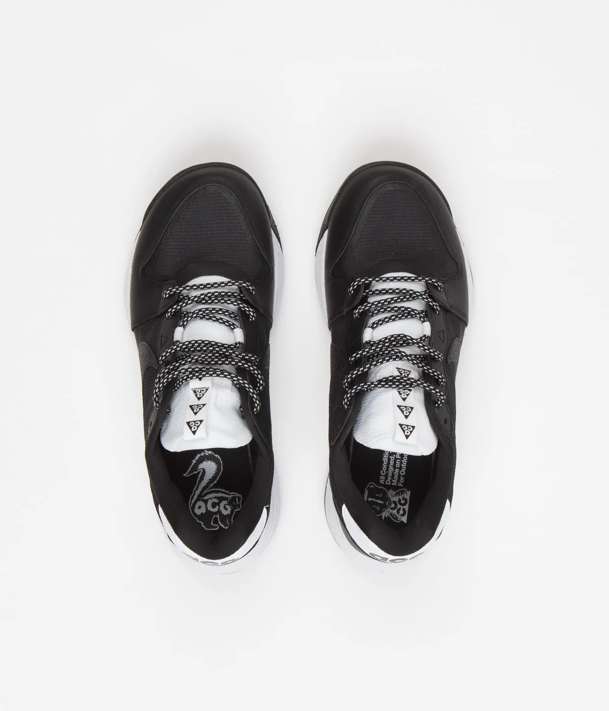 Nike ACG Lowcate Shoes - Black / White - Black - White