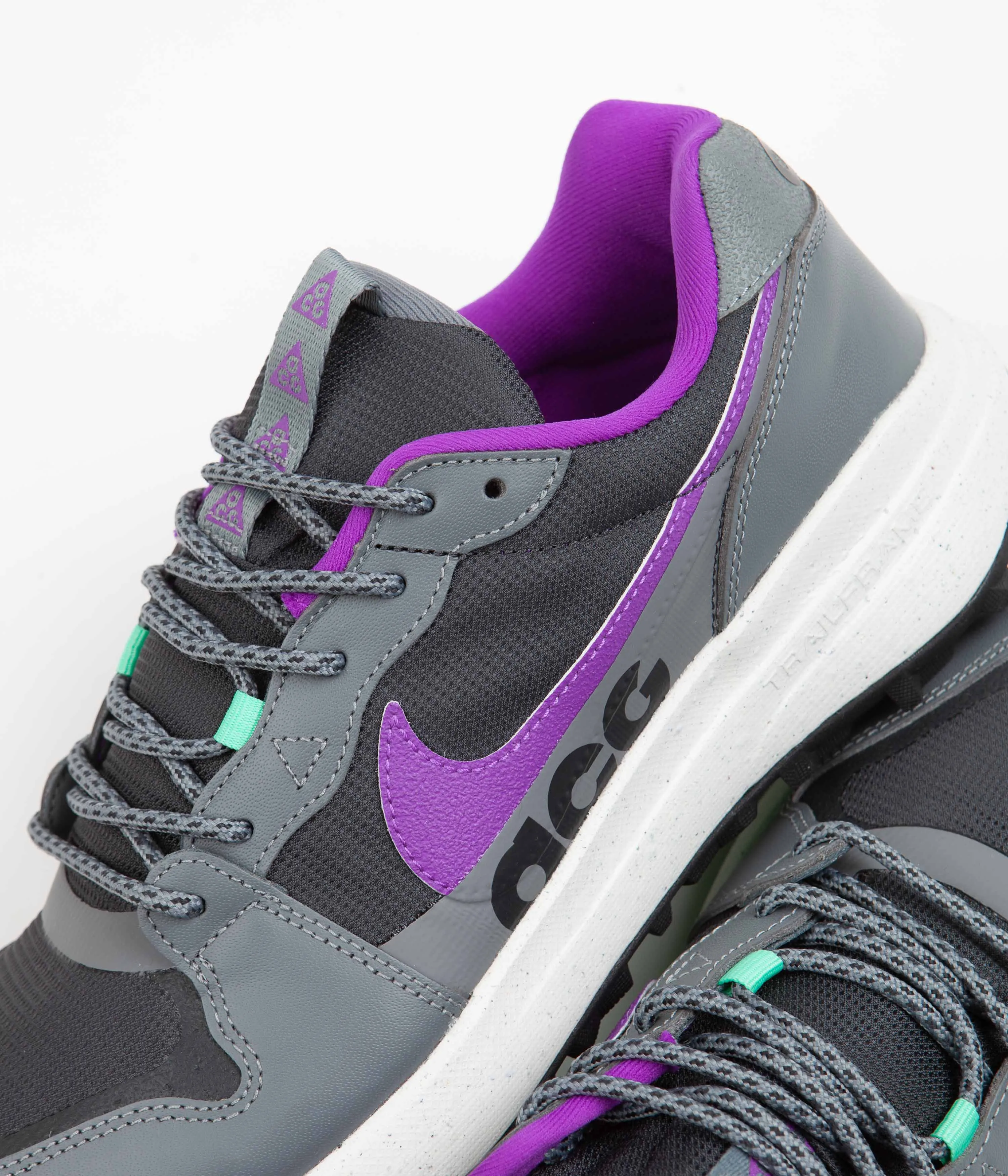 Nike ACG Lowcate Shoes - Smoke Grey / Dark Smoke Grey - Vivid Purple