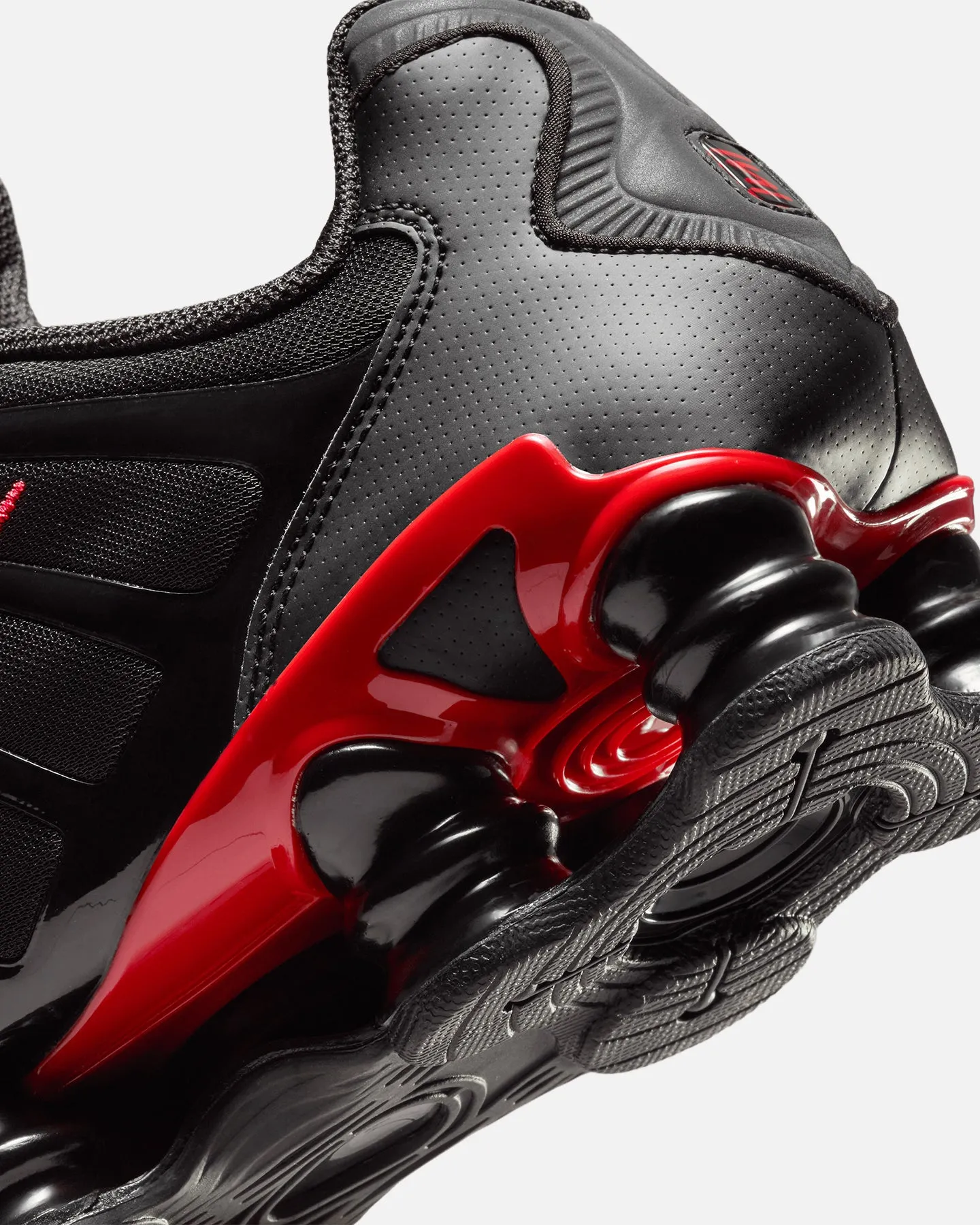 Nike Shox TL "Black Red" Black/Metallic Silver