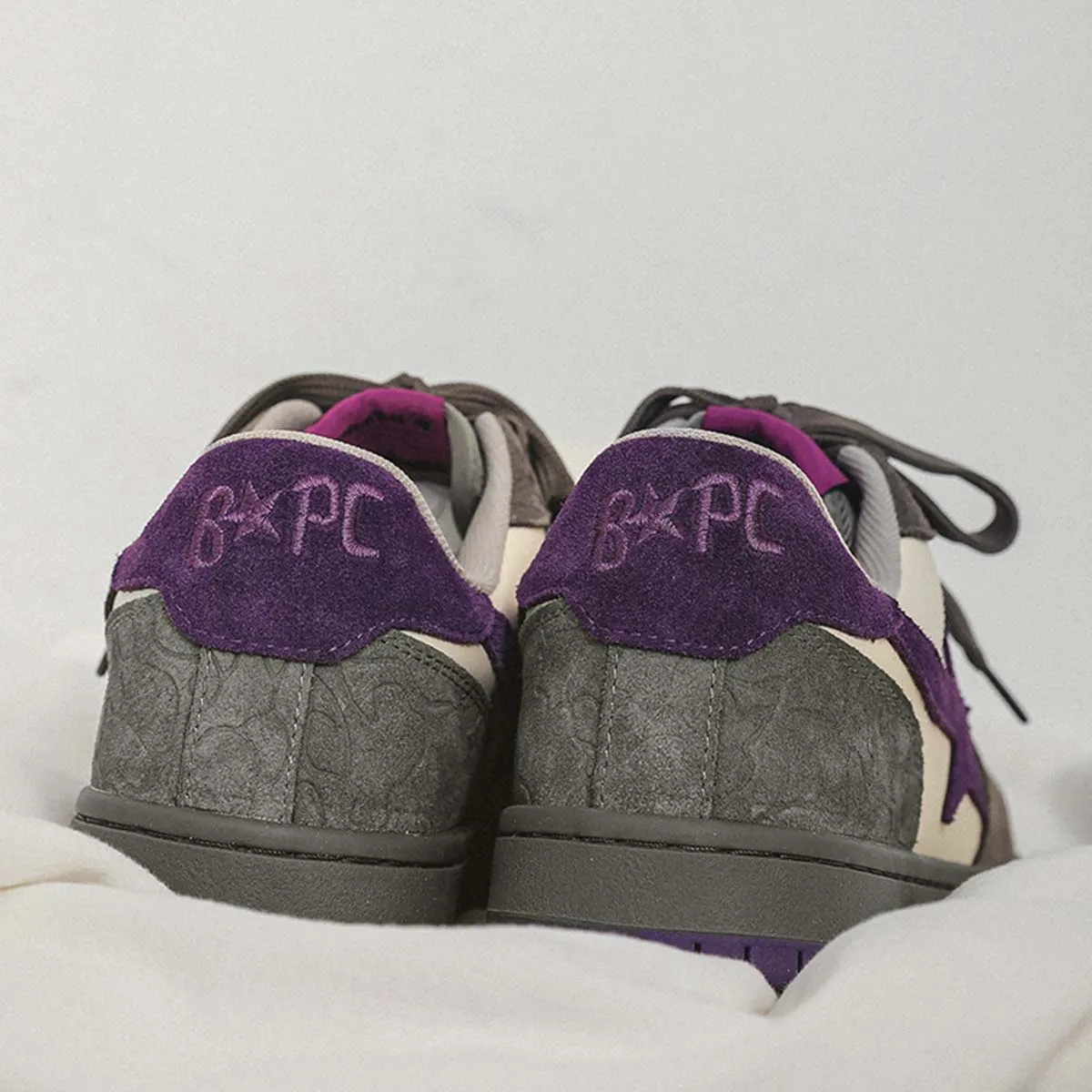 Purple Star Vintage Sneakers