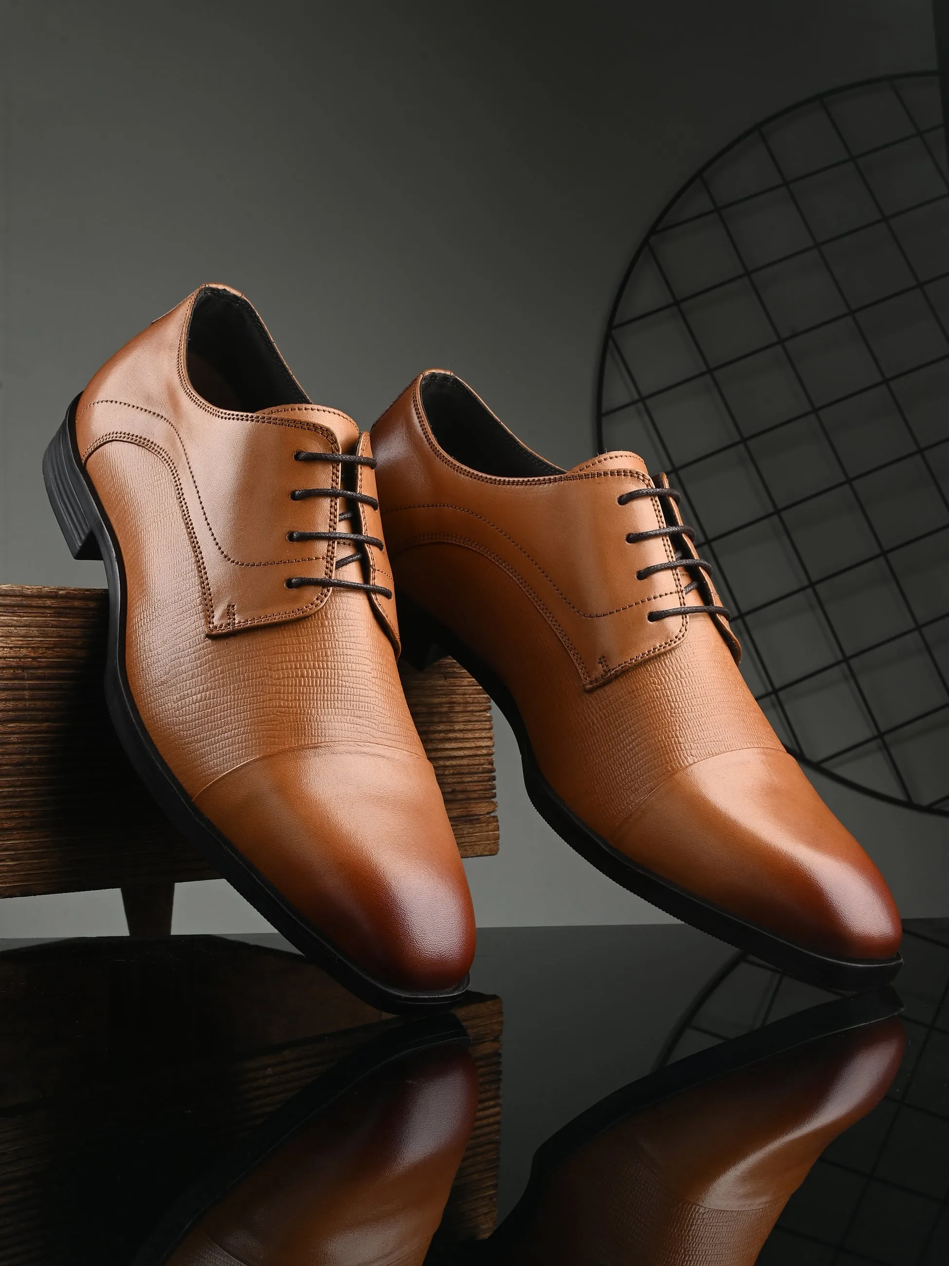 Royale Tan Oxford Shoes