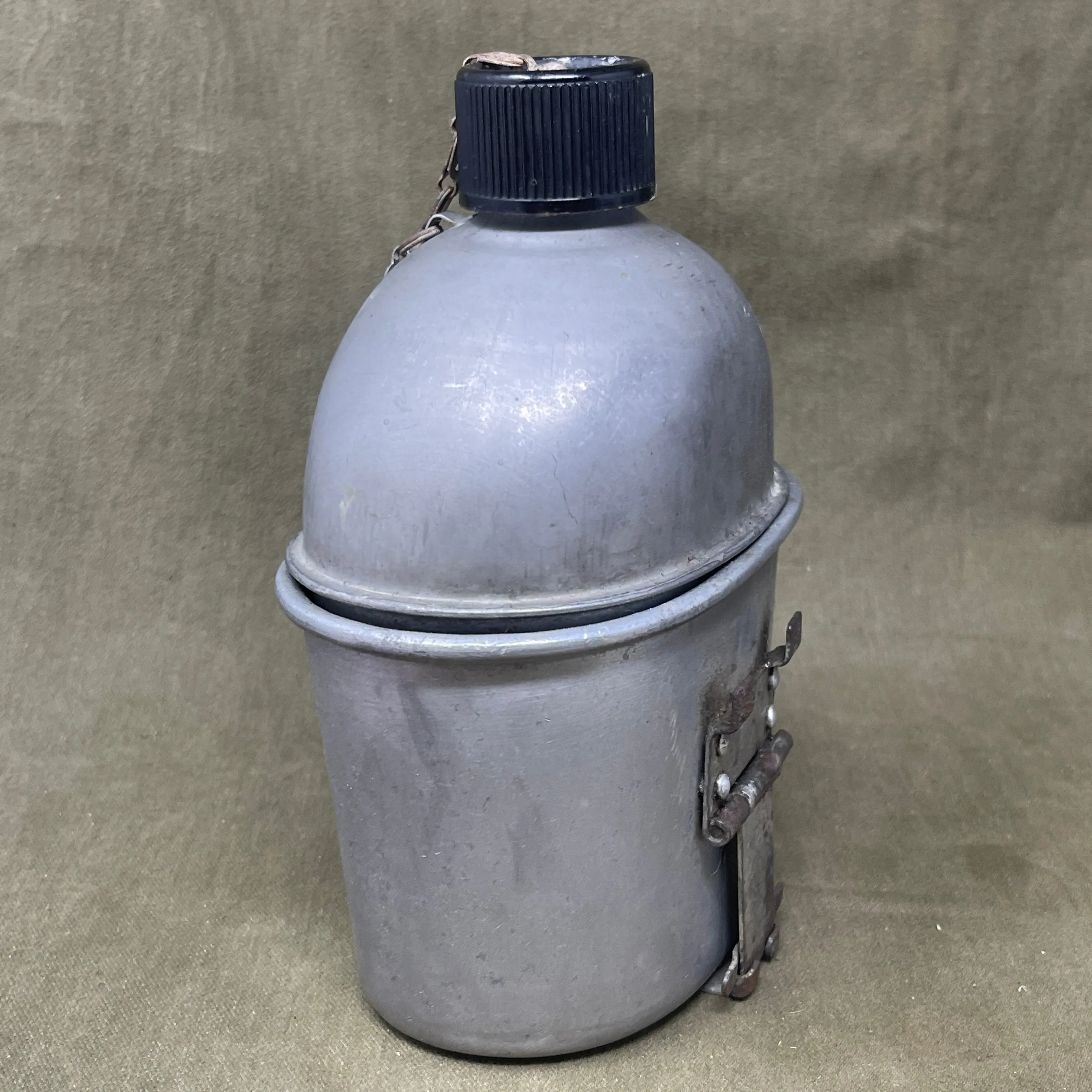 US Army 1942 Dated  Water Canteen and Cup