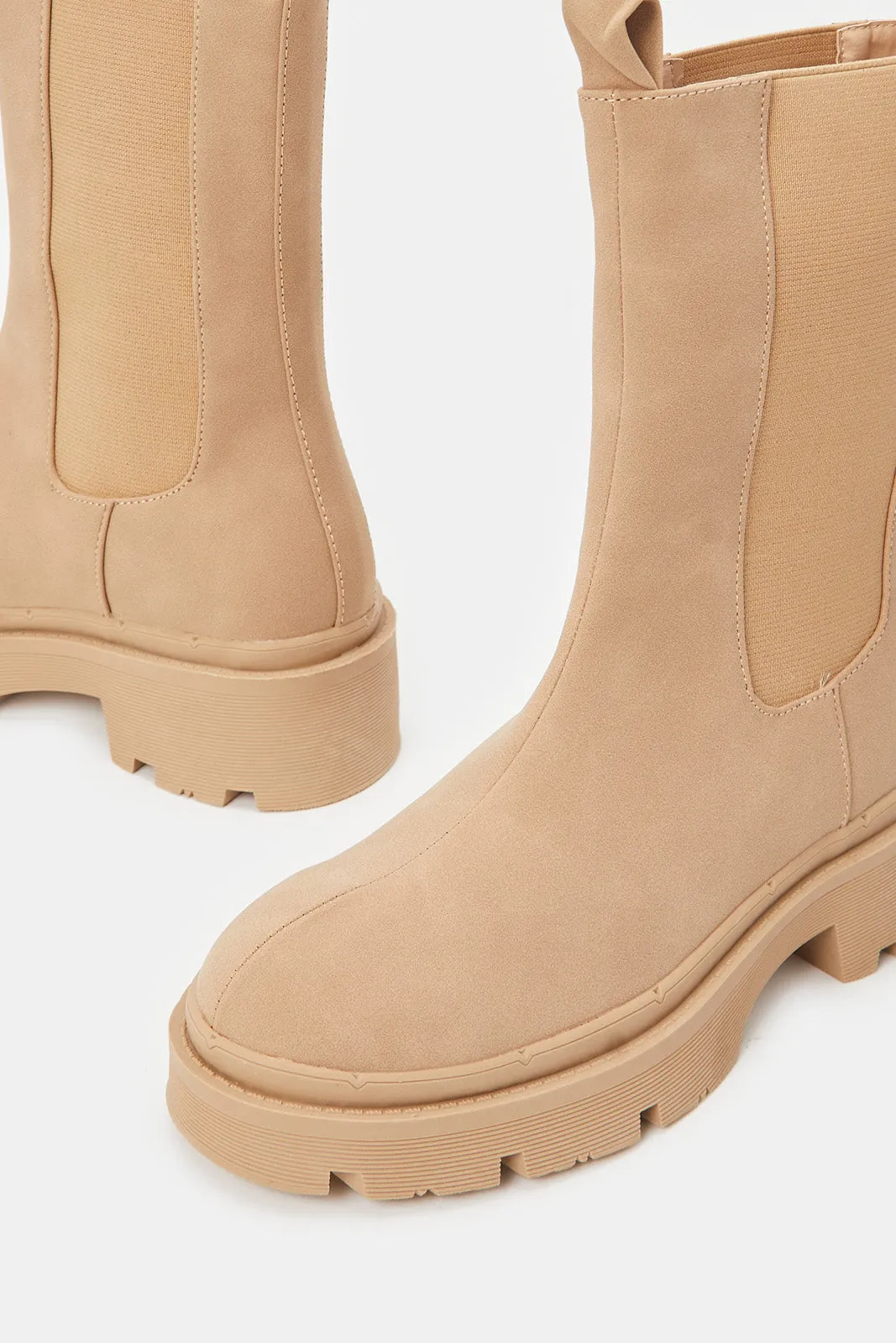 Women Tan Chelsea Boots